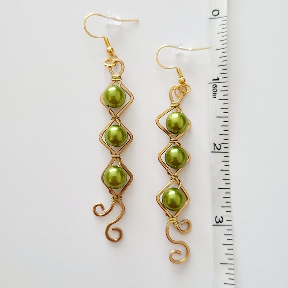 Earrings - Olive Beads Wrapped in Brass - Picture 4 of 4